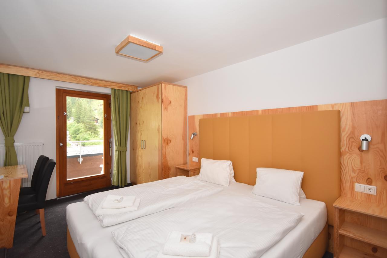 גרגלן Hotel Silvretta מראה חיצוני תמונה
